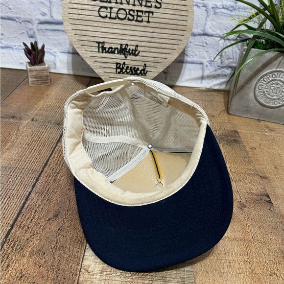 Vintage 80's Las Vegas Circus Circus Trucker Hat,  Adjustable Embroidered - Picture 3 of 10